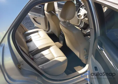 2006 Chrysler 300 Touring from USA, damaged, VIN 2C3KA53G46H125636